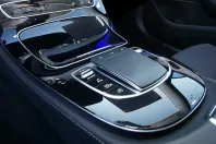 Mercedes-Benz E 220 (Clasa E) din 2022 cu 21.326 km - oferta MER192441 - foto 10