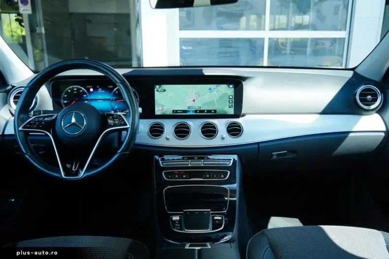 Mercedes-Benz E 220 (Clasa E) din 2021 cu 74.500 km - oferta MER192442 - foto 21