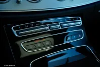 Mercedes-Benz E 220 (Clasa E) din 2021 cu 74.500 km - oferta MER192442 - foto 23