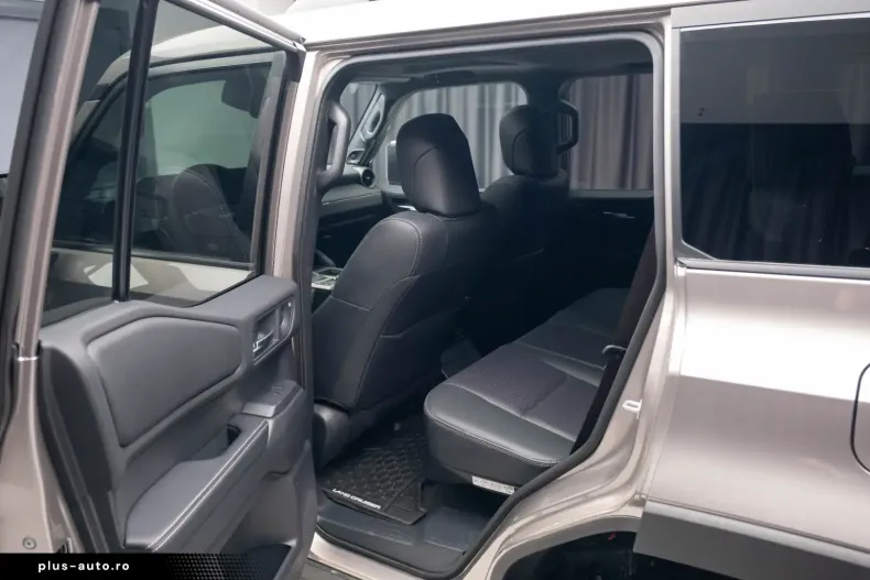 Toyota Land Cruiser din 2025 cu 863 km - oferta TOY192444 - foto 9