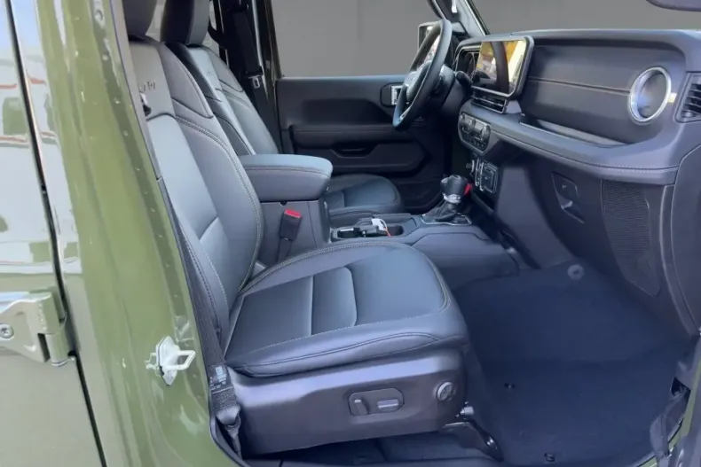 Jeep Wrangler din 2024 cu 5 km - oferta JEE192447 - foto 11