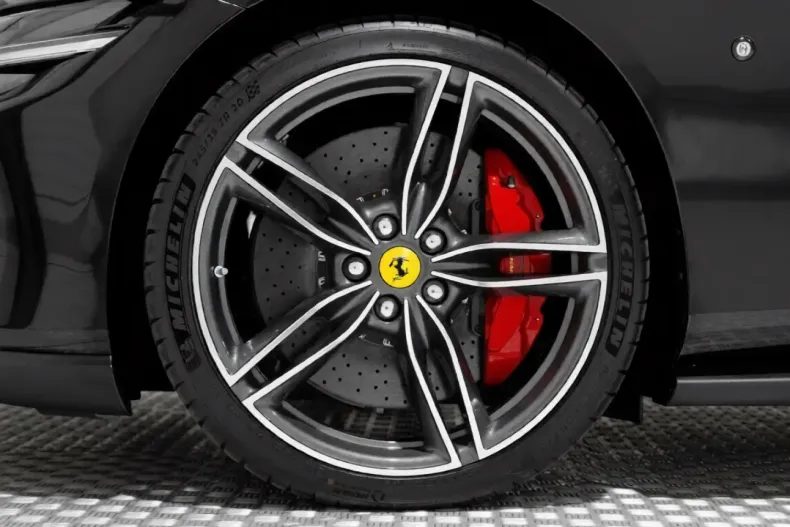 Ferrari Roma din 2025 cu 90 km - oferta FER192449 - foto 14