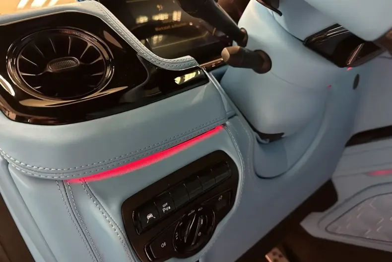 Mercedes-Benz G 63 AMG (Clasa G) din 2022 cu 35 km - oferta MER192451 - foto 15