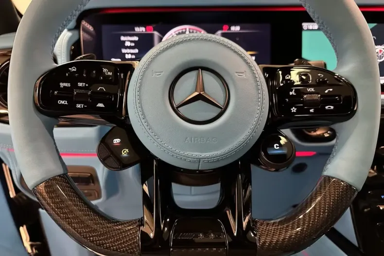 Mercedes-Benz G 63 AMG (Clasa G) din 2022 cu 35 km - oferta MER192451 - foto 17