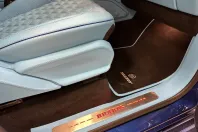 Mercedes-Benz G 63 AMG (Clasa G) din 2022 cu 35 km - oferta MER192451 - foto 19