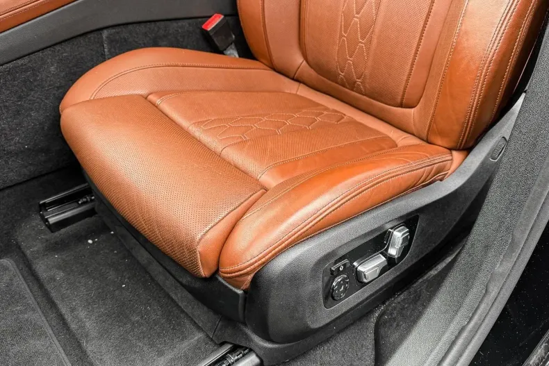 BMW X6 (Seria X) din 2024 cu 35.711 km - oferta BMW192452 - foto 18