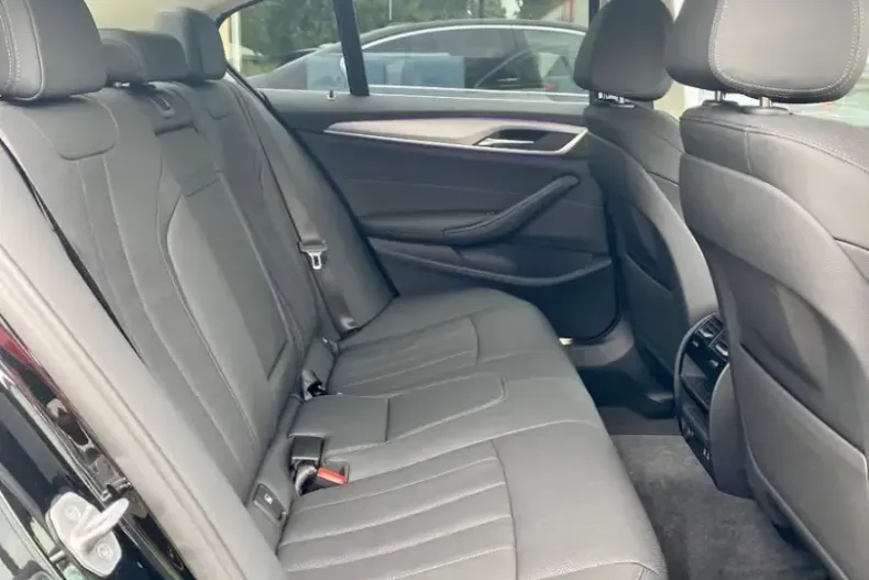 BMW 520 (Seria 5) din 2022 cu 57.640 km - oferta BMW192456 - foto 9
