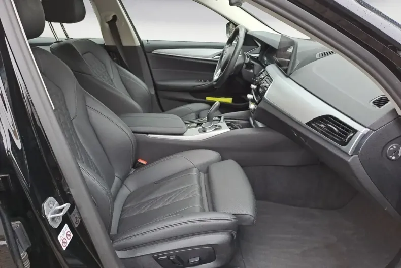 BMW 530 (Seria 5) din 2021 cu 79.137 km - oferta BMW192457 - foto 7