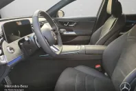 Mercedes-Benz E 200 (Clasa E) din 2025 cu 10.276 km - oferta MER192458 - foto 6