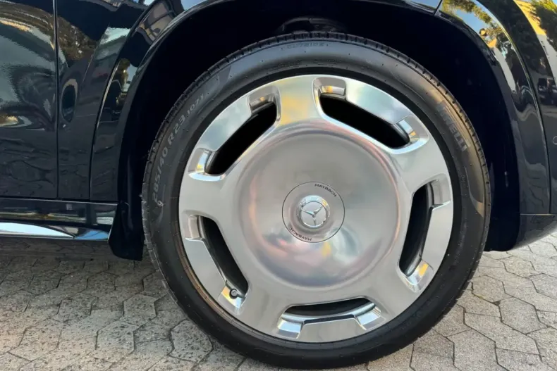 Mercedes-Benz GLS 600 (Clasa GLS) din 2026 cu 22 km - oferta MER192459 - foto 11