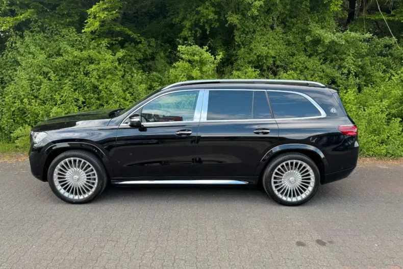 Mercedes-Benz GLS 600 (Clasa GLS) din 2026 cu 10 km - oferta MER192460 - foto 2