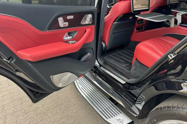 Mercedes-Benz GLS 600 (Clasa GLS) din 2026 cu 10 km - oferta MER192460 - foto 14