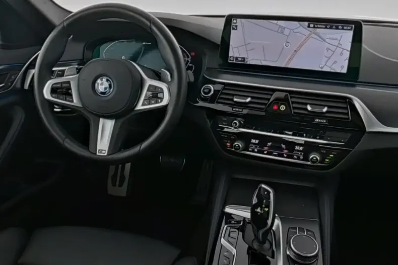 BMW 530 (Seria 5) din 2021 cu 45.163 km - oferta BMW192463 - foto 8