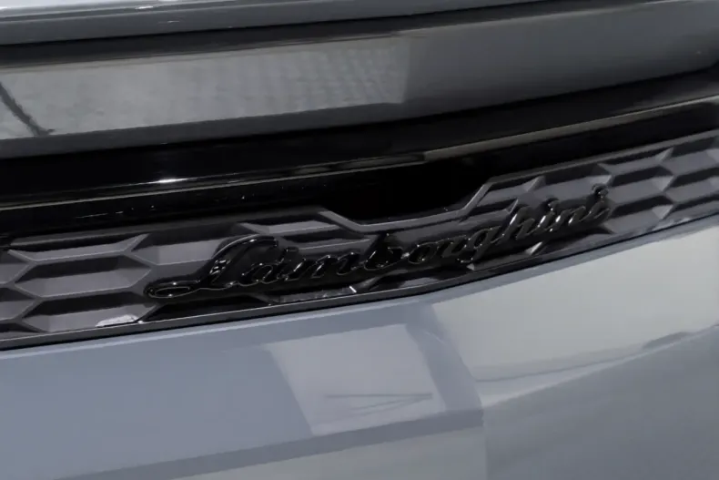 Lamborghini Urus din 2025 cu 8.500 km - oferta LAM192469 - foto 7