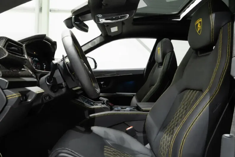Lamborghini Urus din 2025 cu 8.500 km - oferta LAM192469 - foto 18