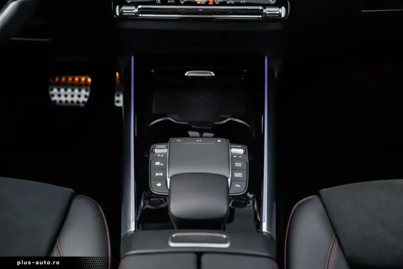 Mercedes-Benz GLA 200 (Clasa GLA) din 2021 cu 68.000 km - oferta MER192471 - foto 14