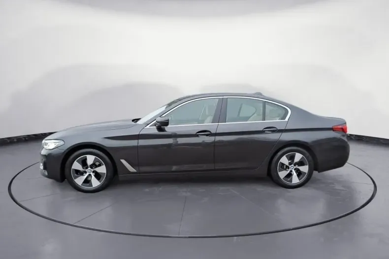 BMW 520 (Seria 5) din 2021 cu 73.054 km - oferta BMW192472 - foto 2