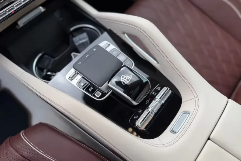 Mercedes-Benz GLS 600 (Clasa GLS) din 2025 cu 9.282 km - oferta MER192474 - foto 16