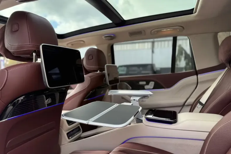 Mercedes-Benz GLS 600 (Clasa GLS) din 2025 cu 9.282 km - oferta MER192474 - foto 24