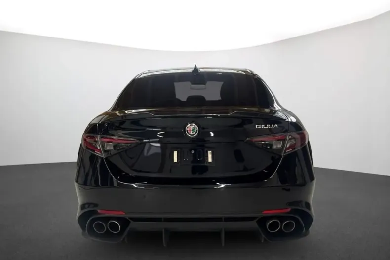 Alfa Romeo Giulia din 2024 cu 22.933 km - oferta ALF192475 - foto 3