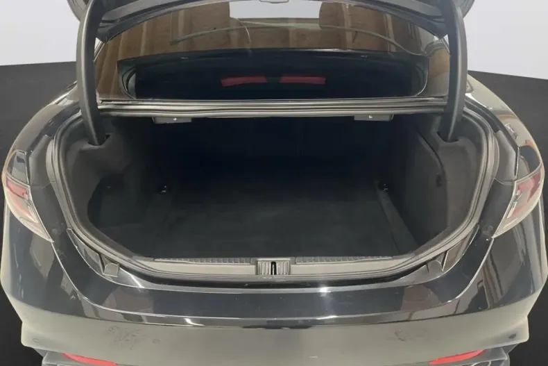 Alfa Romeo Giulia din 2024 cu 22.933 km - oferta ALF192475 - foto 6