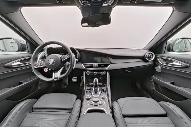 Alfa Romeo Giulia din 2023 cu 13.500 km - oferta ALF192477 - foto 9