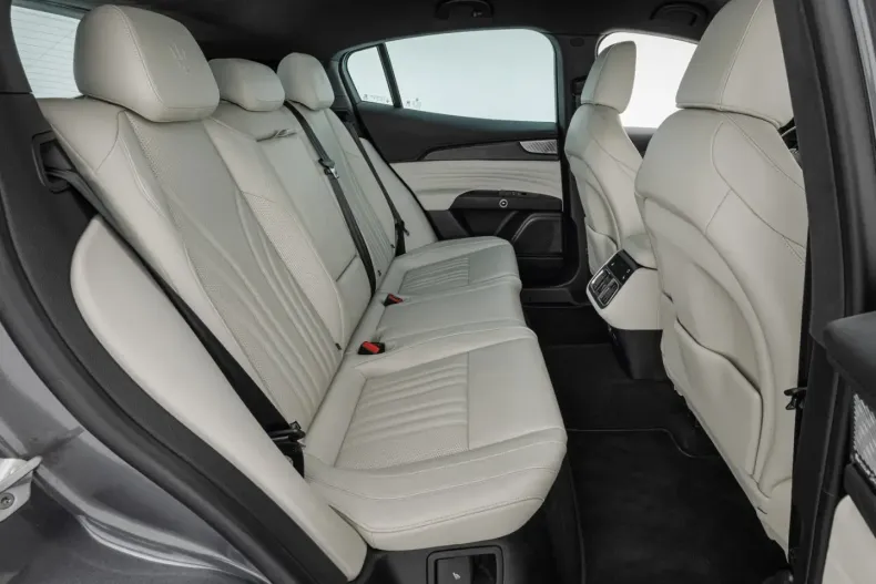 Maserati Grecale din 2023 cu 75.900 km - oferta MAS192482 - foto 23