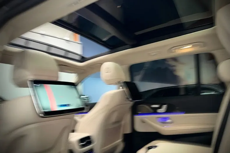 Mercedes-Benz GLS 63 (Clasa GLS) din 2023 cu 80.200 km - oferta MER192486 - foto 28