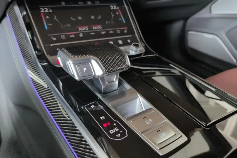 Audi S8 din 2024 cu 29.300 km - oferta AUD192489 - foto 18