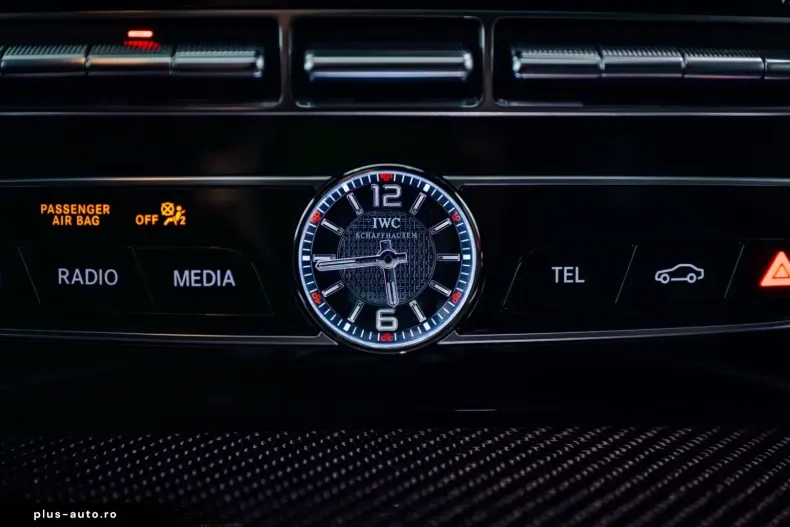 Mercedes-Benz G 63 AMG (Clasa G) din 2023 cu 12.446 km - oferta MER192491 - foto 14