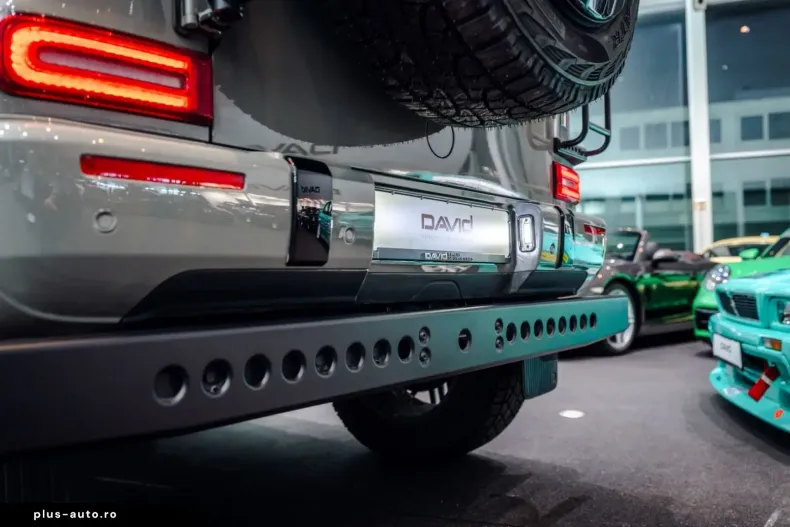 Mercedes-Benz G 63 AMG (Clasa G) din 2023 cu 12.446 km - oferta MER192491 - foto 32