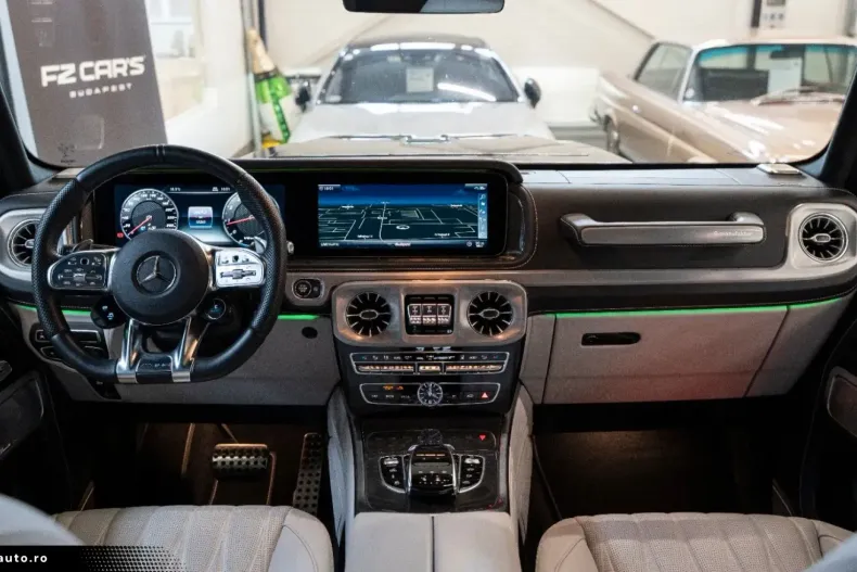 Mercedes-Benz G 63 AMG (Clasa G) din 2023 cu 11.800 km - oferta MER192492 - foto 8