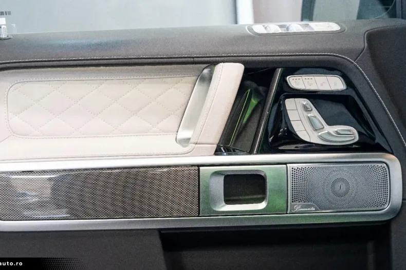 Mercedes-Benz G 63 AMG (Clasa G) din 2023 cu 11.800 km - oferta MER192492 - foto 12