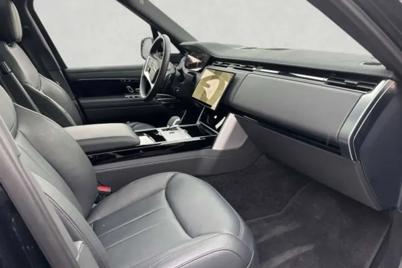 Land Rover Range Rover din 2024 cu 17.000 km - oferta LAN192495 - foto 3