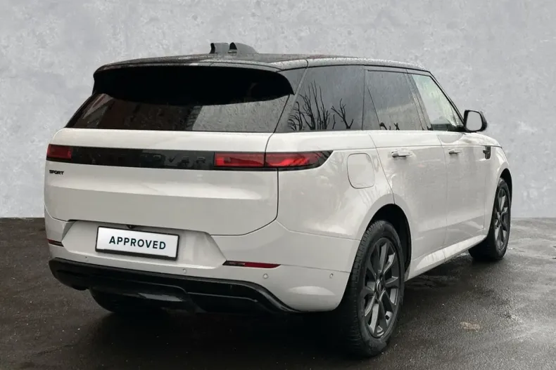 Land Rover Range Rover Sport din 2024 cu 16.070 km - oferta LAN192498 - foto 2