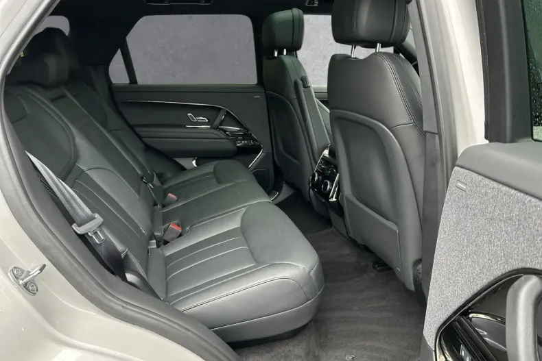 Land Rover Range Rover Sport din 2024 cu 16.070 km - oferta LAN192498 - foto 5