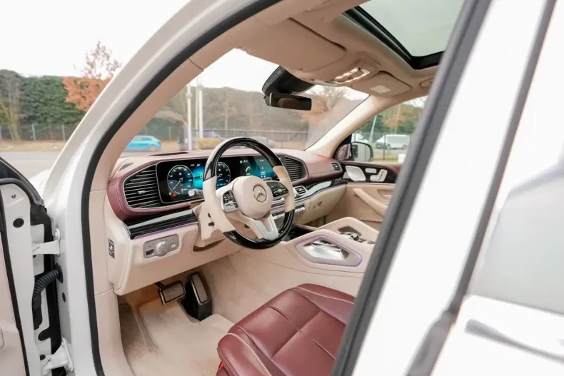 Mercedes-Benz GLS 600 (Clasa GLS) din 2021 cu 19.500 km - oferta MER192501 - foto 13