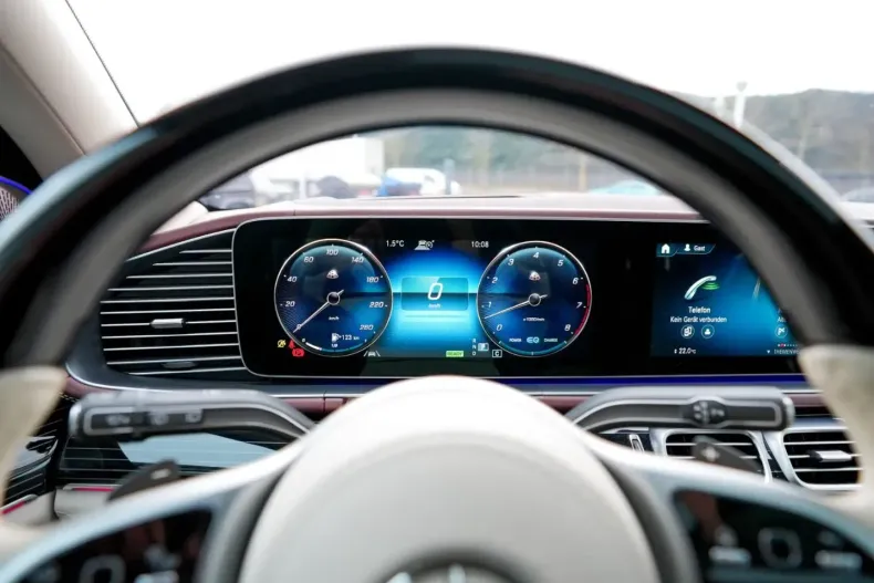 Mercedes-Benz GLS 600 (Clasa GLS) din 2021 cu 19.500 km - oferta MER192501 - foto 21