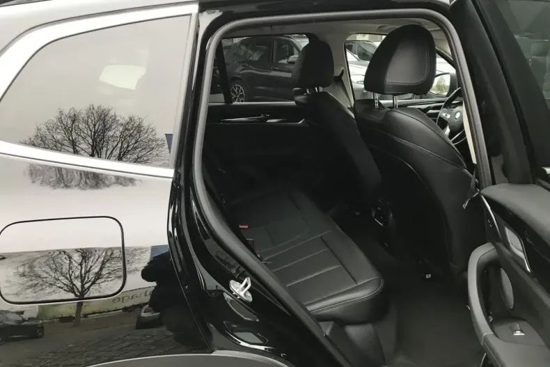 BMW X3 (Seria X) din 2022 cu 69.400 km - oferta BMW192503 - foto 12