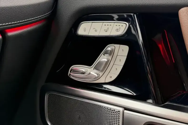 Mercedes-Benz G 400 (Clasa G) din 2021 cu 86.900 km - oferta MER192516 - foto 17