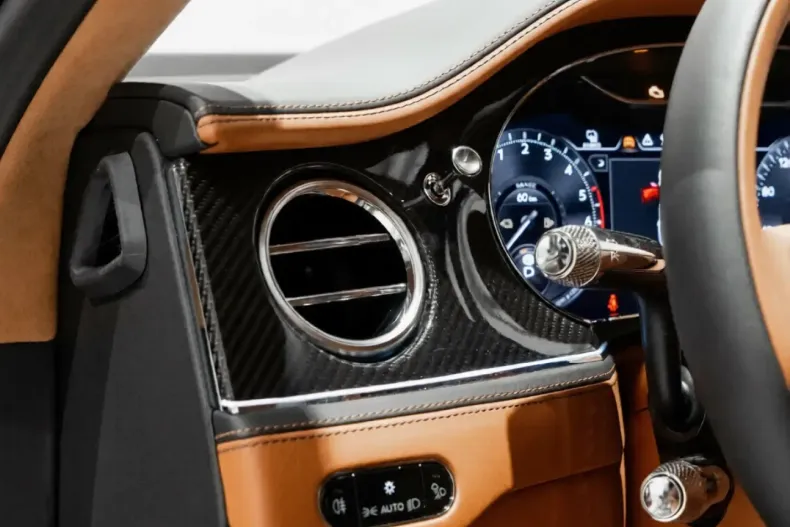 Bentley Flying Spur din 2025 cu 20.890 km - oferta BEN192518 - foto 16