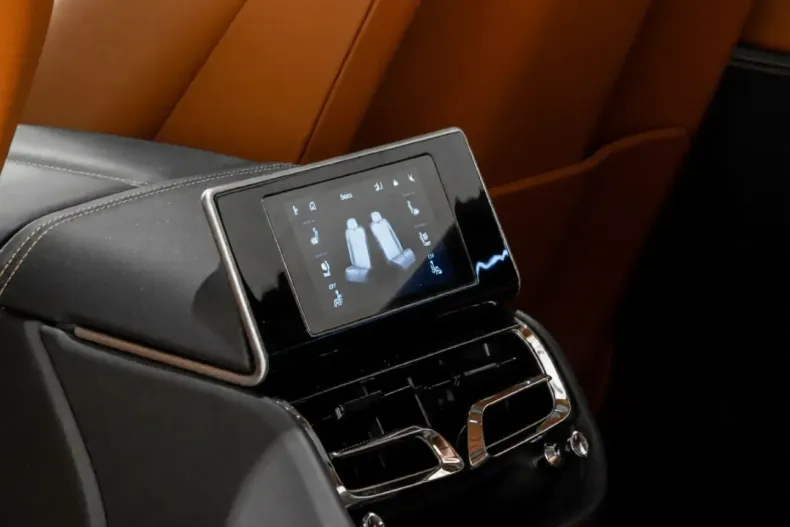 Bentley Flying Spur din 2025 cu 20.890 km - oferta BEN192518 - foto 29