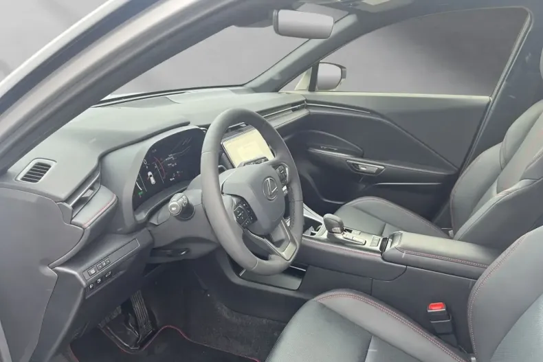 Lexus LBX din 2024 cu 14.459 km - oferta LEX192521 - foto 9