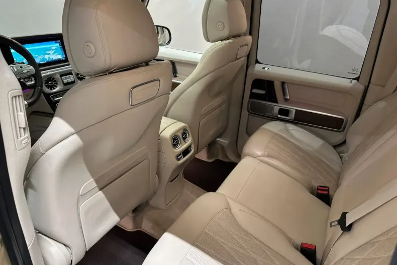 Mercedes-Benz G 63 AMG (Clasa G) din 2024 cu 23.000 km - oferta MER192525 - foto 16
