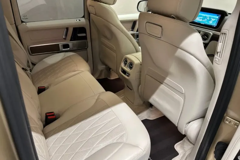 Mercedes-Benz G 63 AMG (Clasa G) din 2024 cu 23.000 km - oferta MER192525 - foto 20