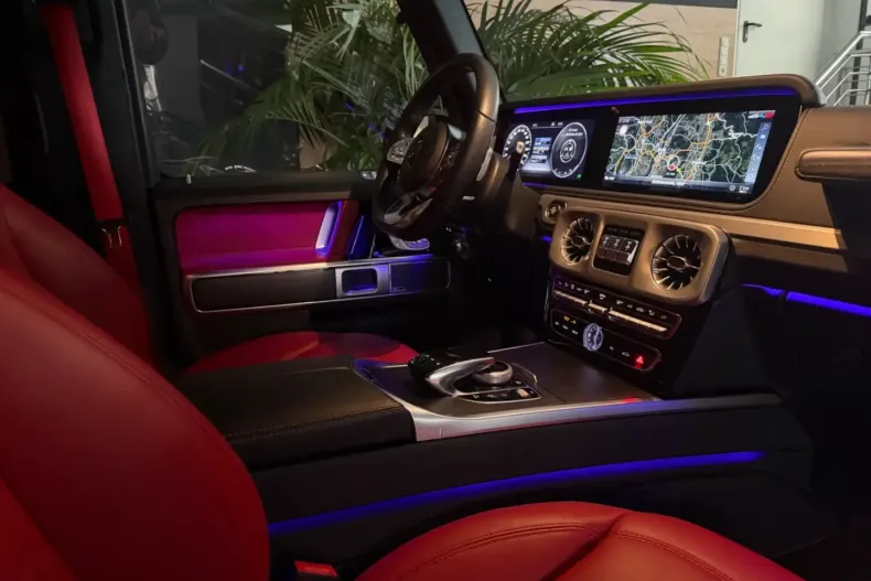 Mercedes-Benz G 500 (Clasa G) din 2022 cu 97.000 km - oferta MER192526 - foto 6