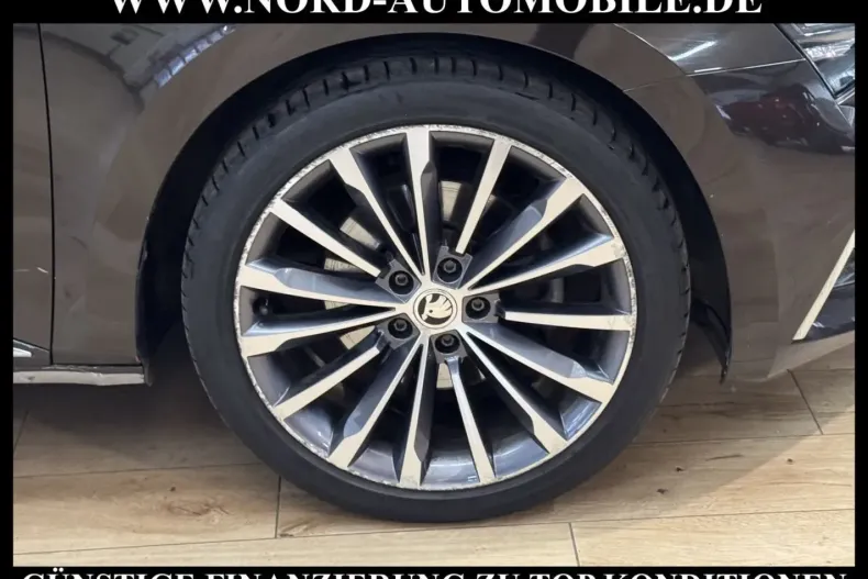 Skoda Superb din 2021 cu 60.878 km - oferta SKO192528 - foto 12