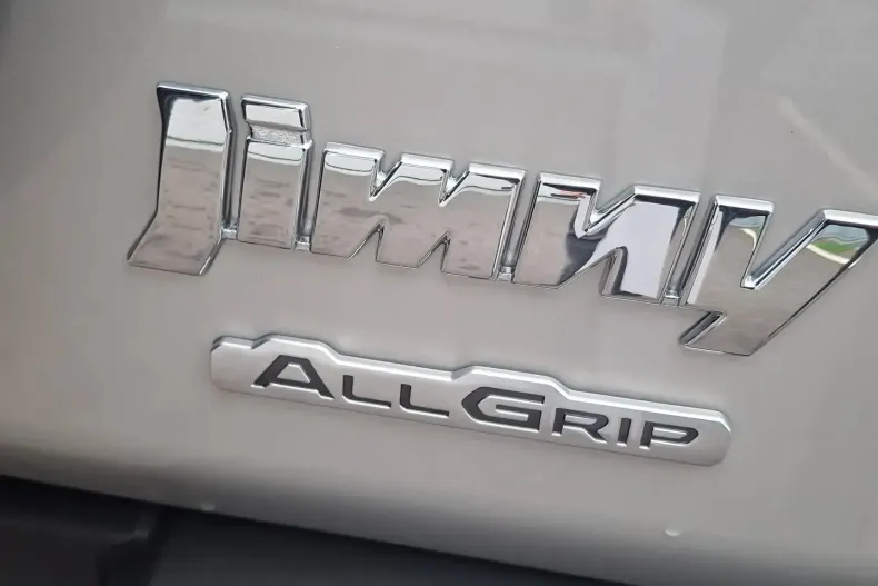 Suzuki Jimny din 2025 cu 23 km - oferta SUZ192532 - foto 7