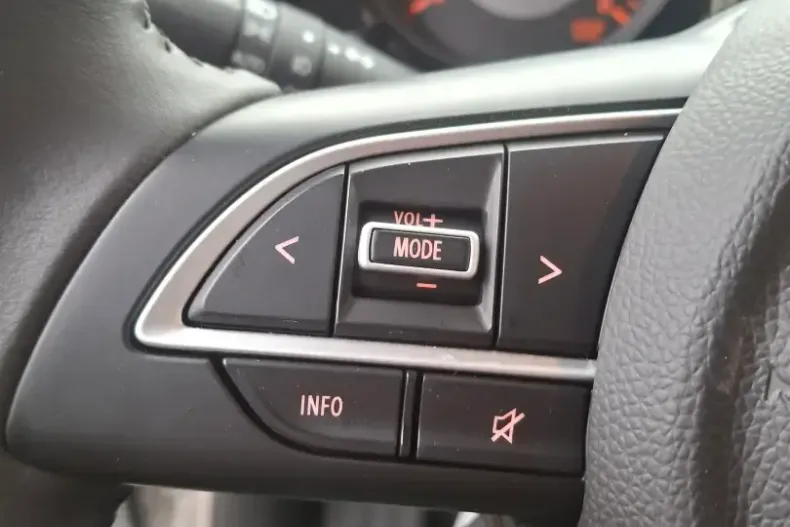 Suzuki Jimny din 2025 cu 23 km - oferta SUZ192532 - foto 18