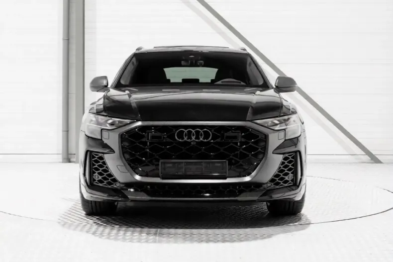 Audi RSQ8 din 2025 cu 40 km - oferta AUD192533 - foto 3